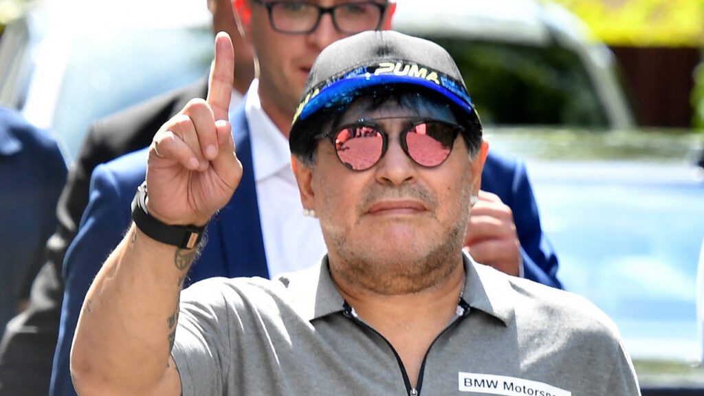 How Diego Maradona went Bankrupt? What happened to his money?